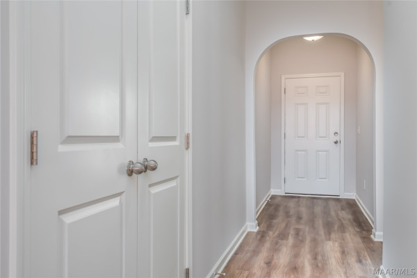 2441 Landing Loop