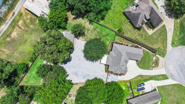 105 Pine Borough Point