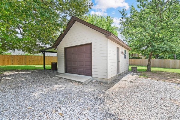 105 Pine Borough Point