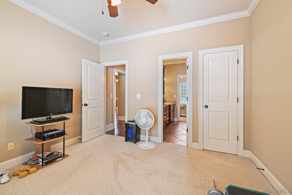 105 Pine Borough Point
