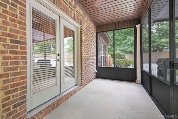 105 Pine Borough Point