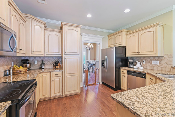 105 Pine Borough Point