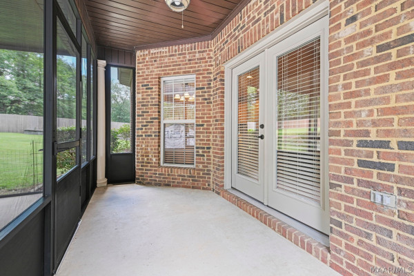 105 Pine Borough Point