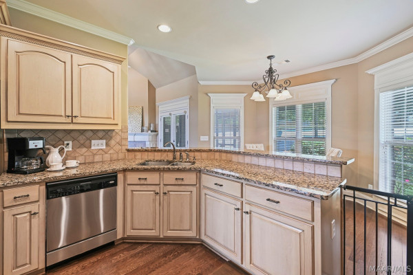 105 Pine Borough Point