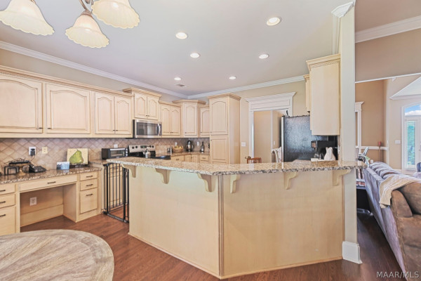 105 Pine Borough Point