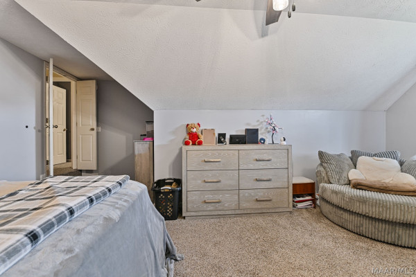 1028 Thistle Road