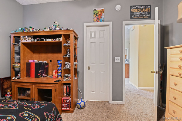 1028 Thistle Road