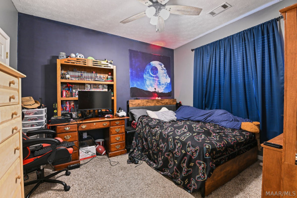 1028 Thistle Road