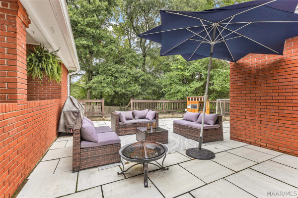 138 Poplar Street