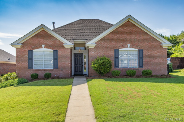 2615 Queens Hollow Court