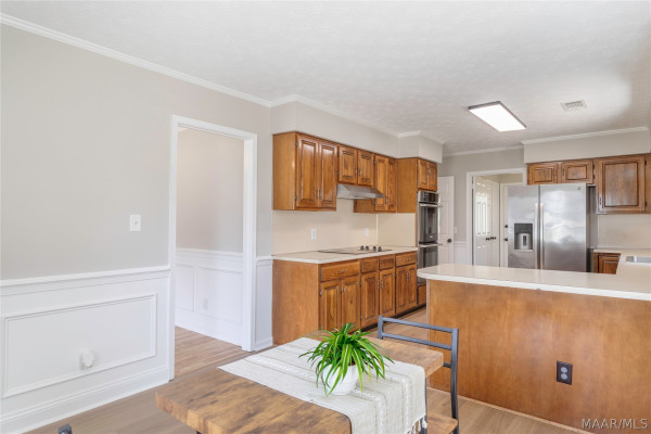 5728 Hitching Post Lane