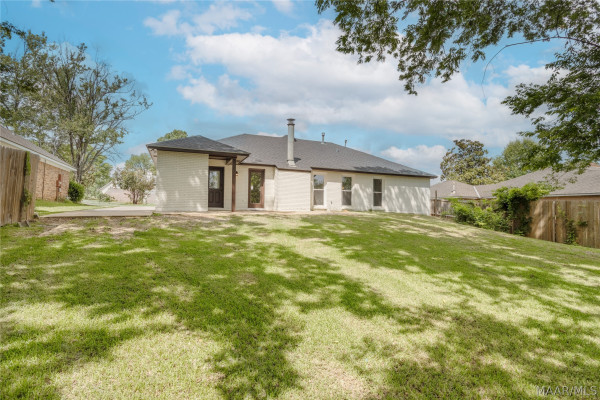 5728 Hitching Post Lane
