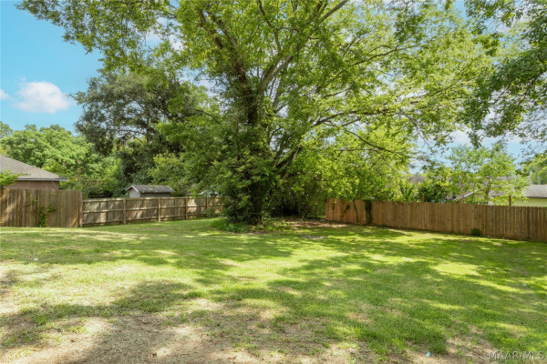 5728 Hitching Post Lane