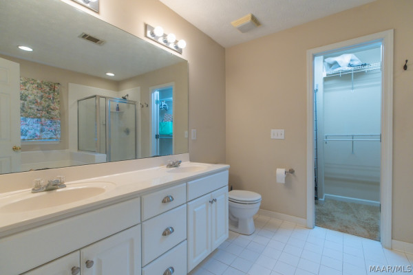 7233 Heathermoore Loop