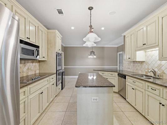 9648 Lochfield Drive