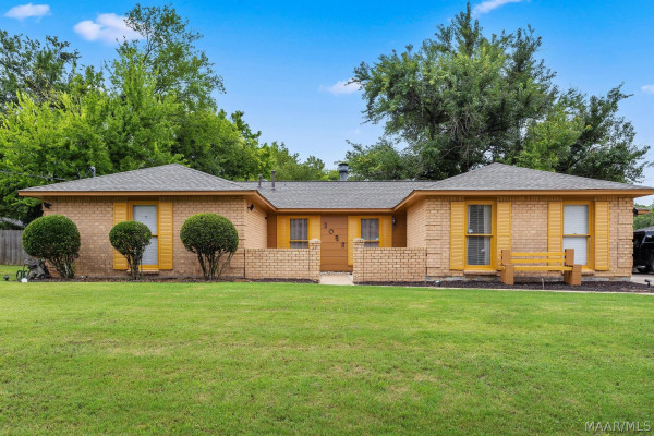 3048 Medford Lane