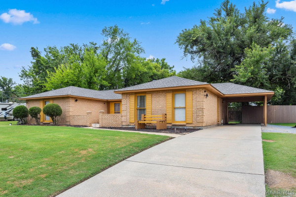 3048 Medford Lane
