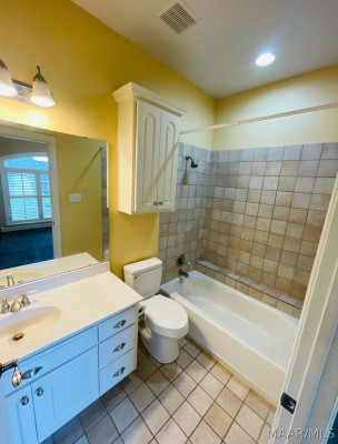 200 High Pointe Ridge