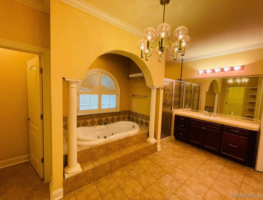 200 High Pointe Ridge