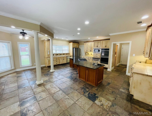 200 High Pointe Ridge