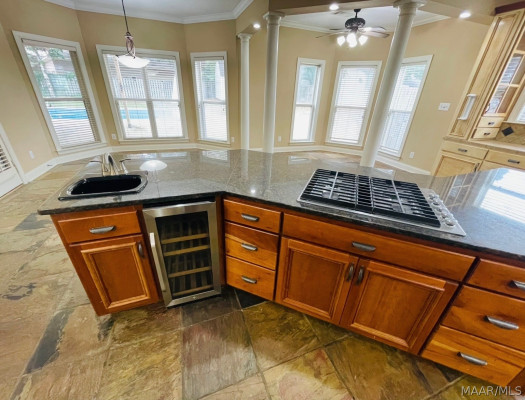 200 High Pointe Ridge