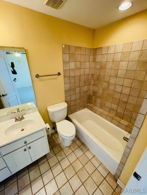200 High Pointe Ridge