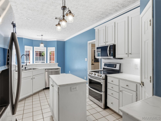 210 Hickory Place