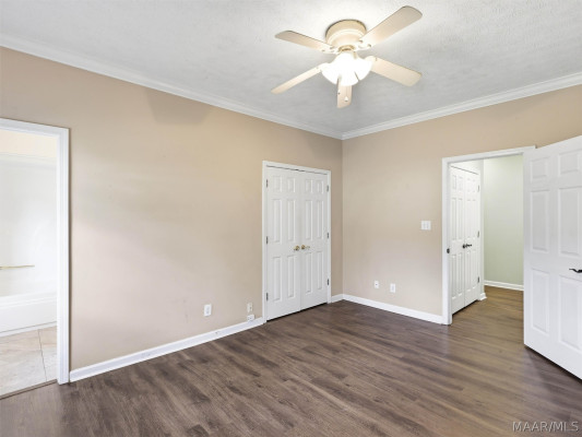 210 Hickory Place