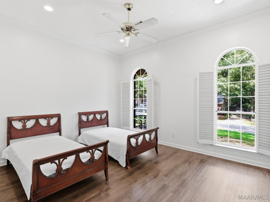 210 Hickory Place