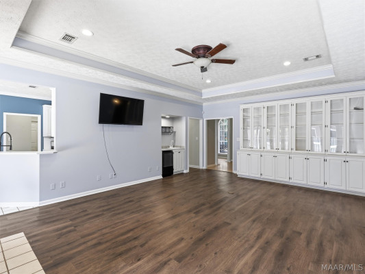 210 Hickory Place
