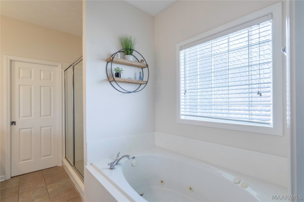 2009 VONICA ROSE Street