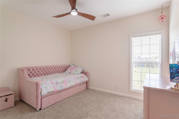 2009 VONICA ROSE Street