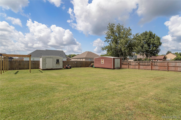 2009 VONICA ROSE Street