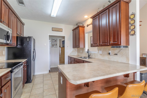 2009 VONICA ROSE Street