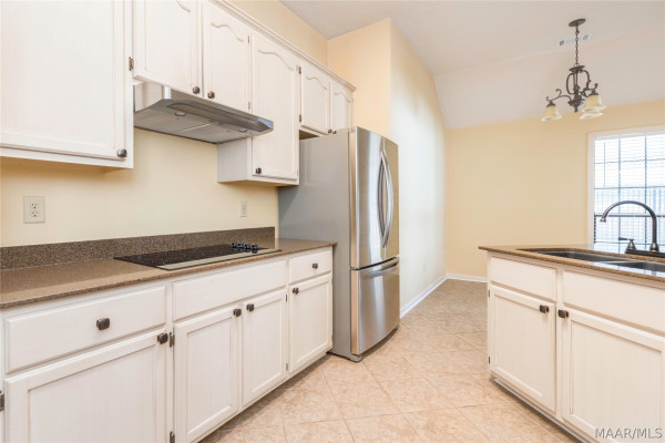 3801 Oak Avenue