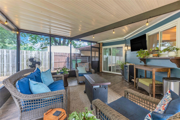 440 Avon Road