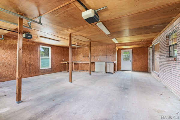 2295 Ceasarville Road