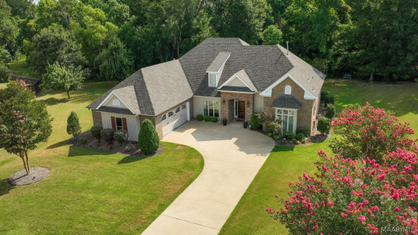 8907 Big Horn Trail