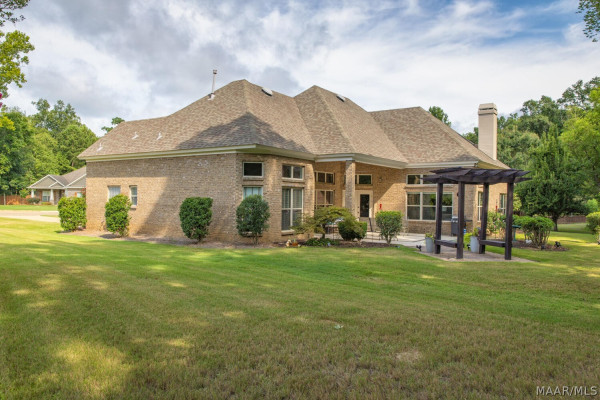 8907 Big Horn Trail