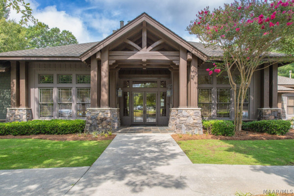 8907 Big Horn Trail