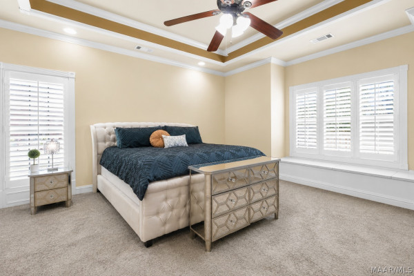 8407 ROCKBRIDGE Circle