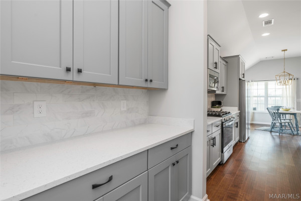 342 Lismore Place
