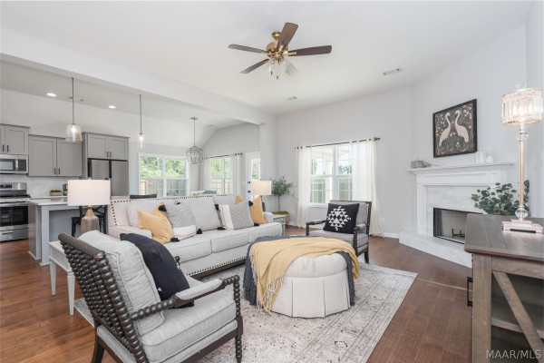 342 Lismore Place