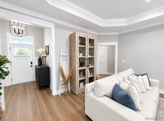 134 Grenada Court