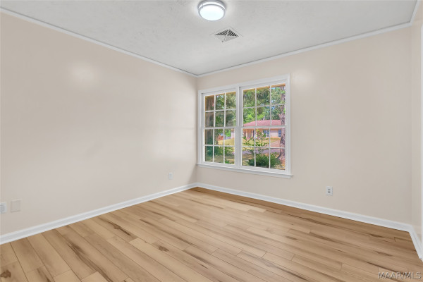 324 Davors Drive
