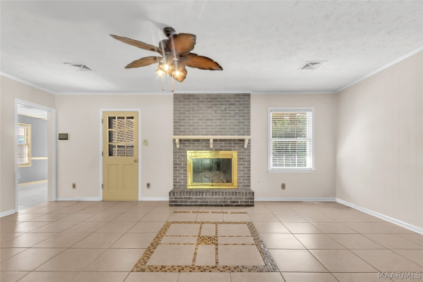324 Davors Drive