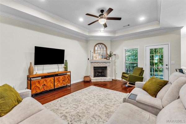 34 River Stone Court