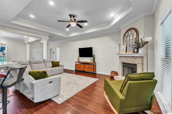34 River Stone Court