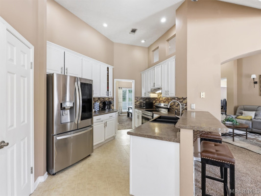 6336 Chappelle Lane