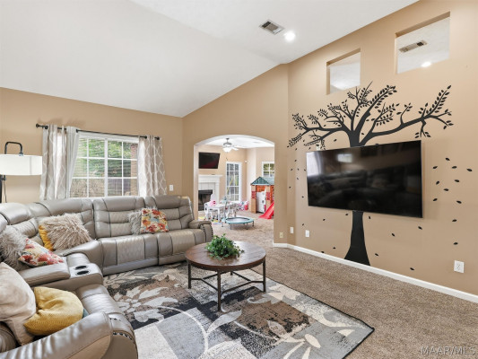 6336 Chappelle Lane